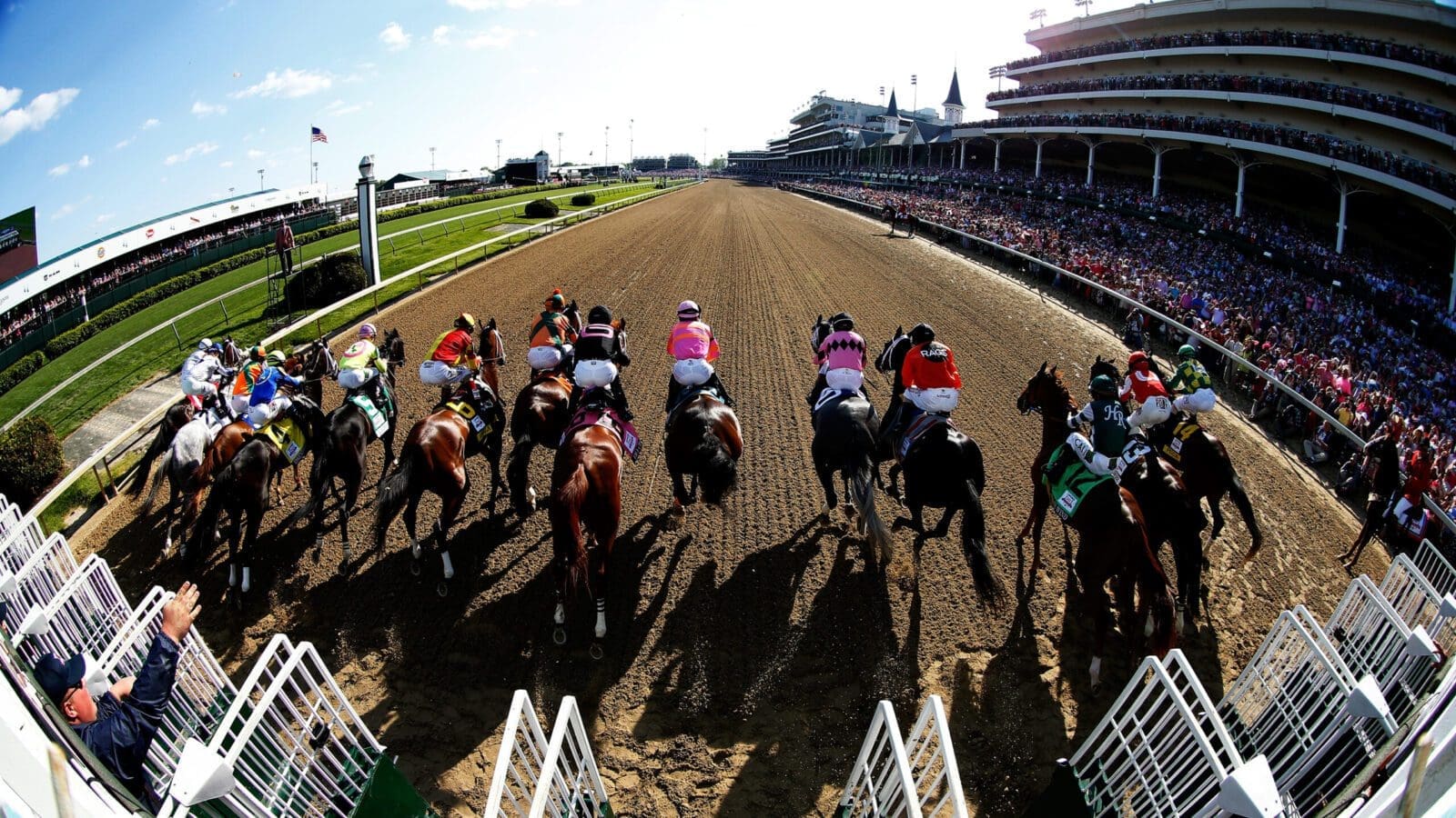 us horse racing churchill downs kentucky oaks breeders cup scaled
