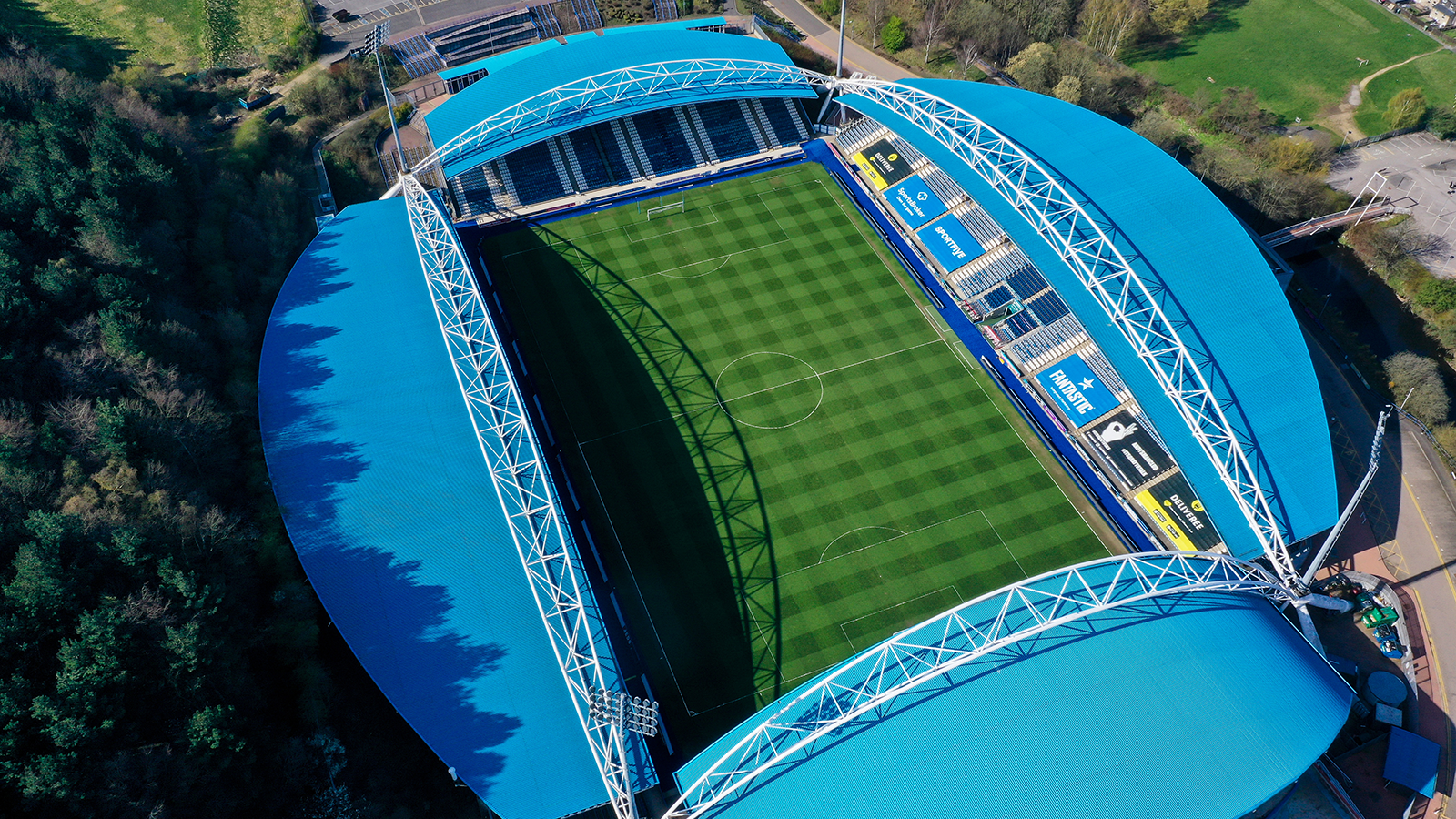 huddersfield town john smiths stadium